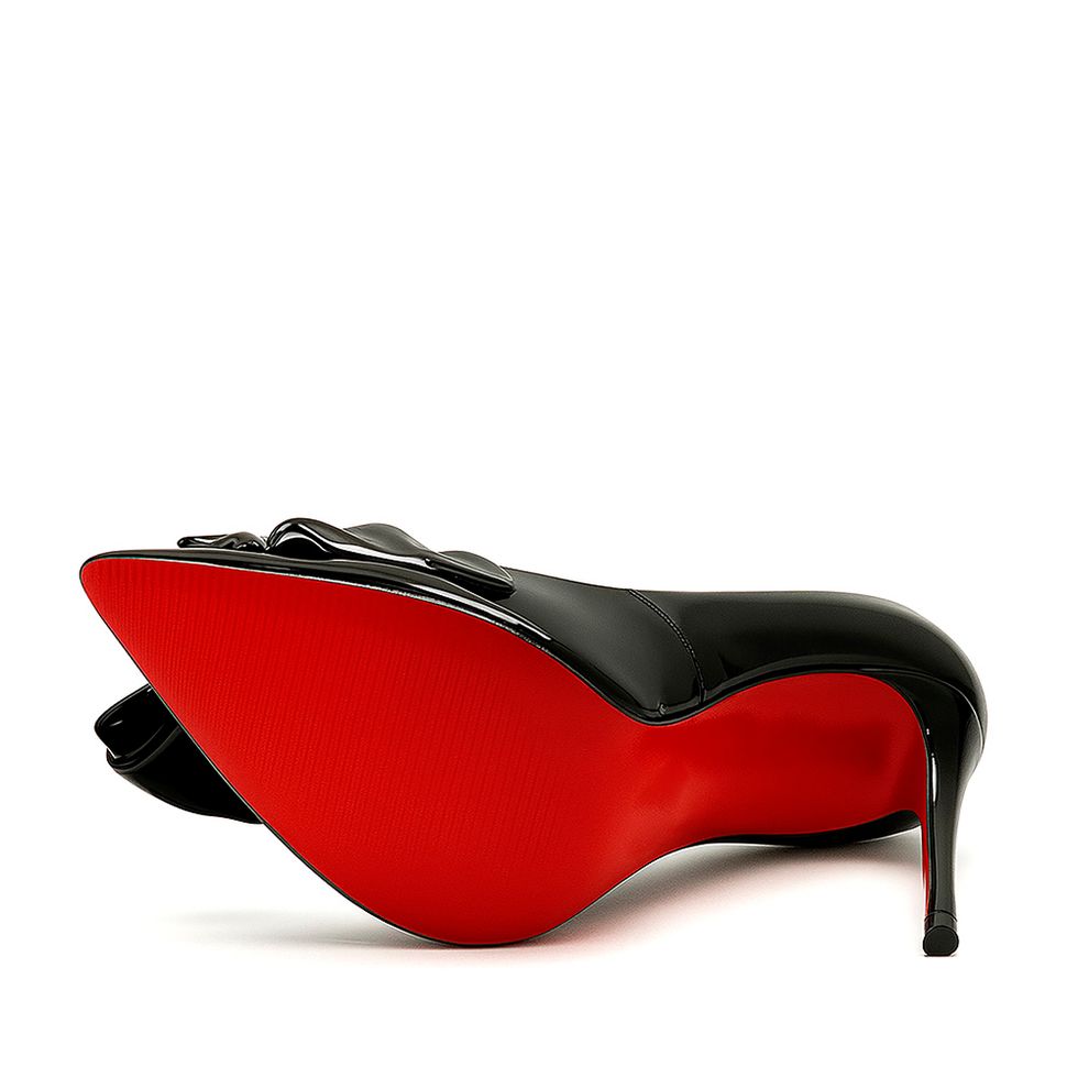 scarpin-royalz-verniz-sola vermelha-salto-alto-fino-celine-laco-preto-3.jpg